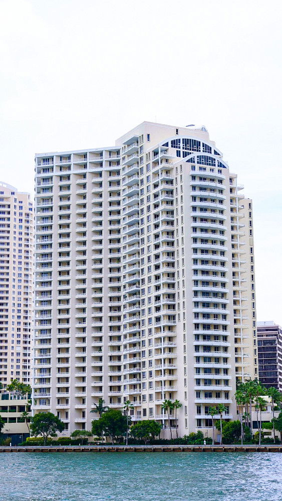 Courvoisier Courts  photo 3